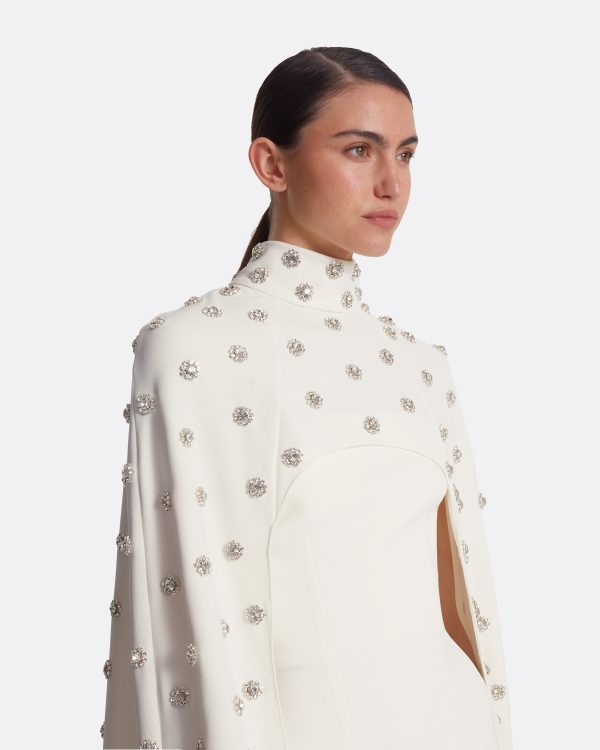 Manore Ivory Embroidered Harness - Image 6