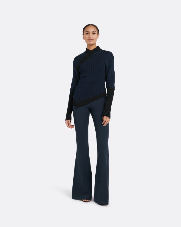 Genie Knit In Navy & Black - Image 4
