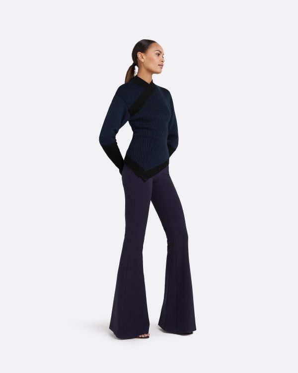 Genie Knit In Navy & Black - Image 5